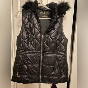 Michael Kors black puffer vest sz lrg